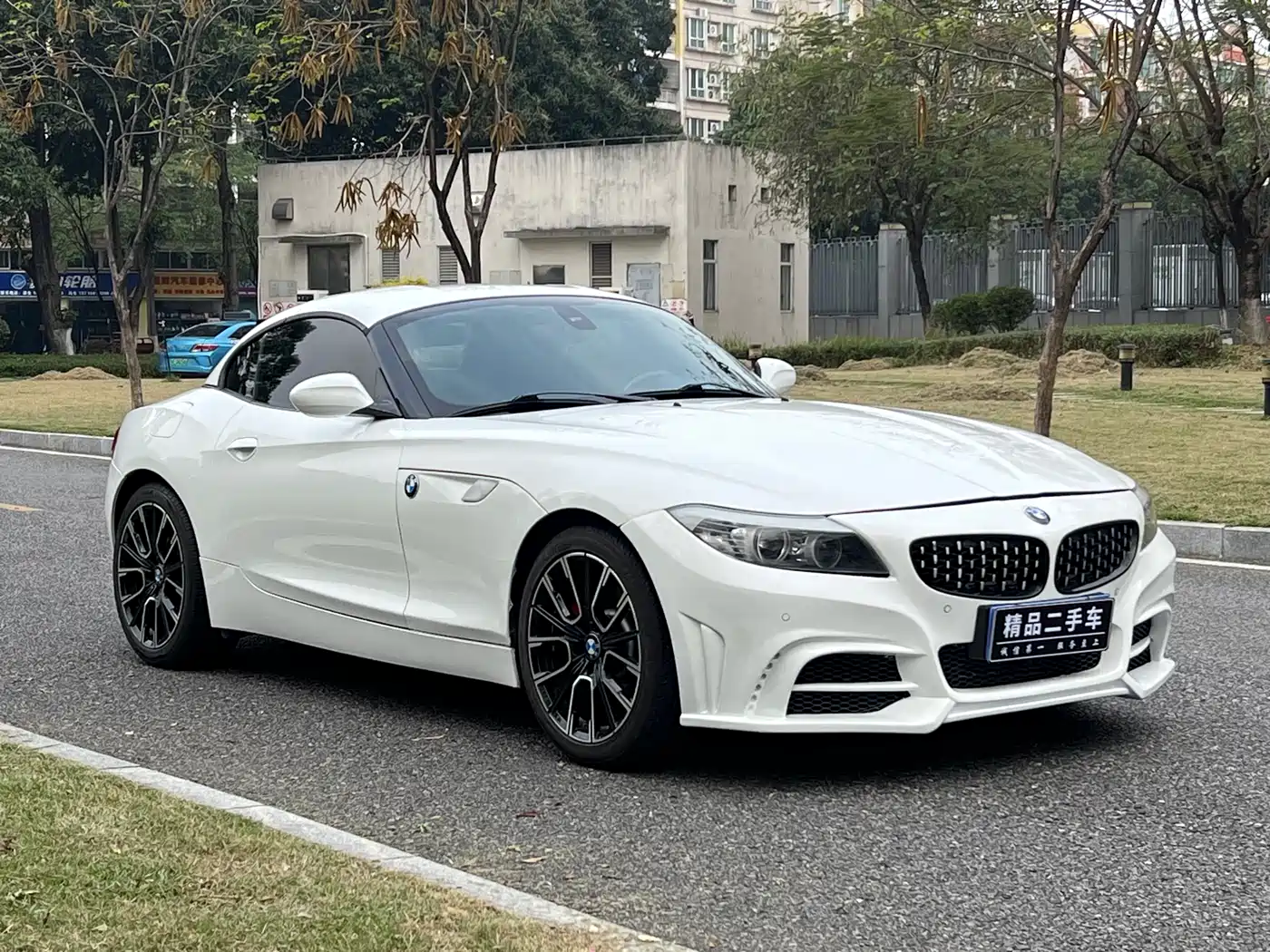 BMW Z4 2012 sDrive28i Leading фото 2
