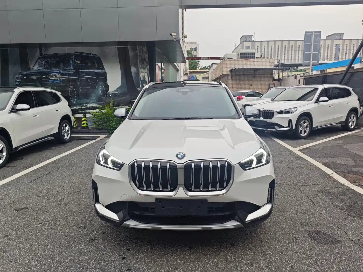 BMW X1 2023 sDrive20Li X Design Package фото 2