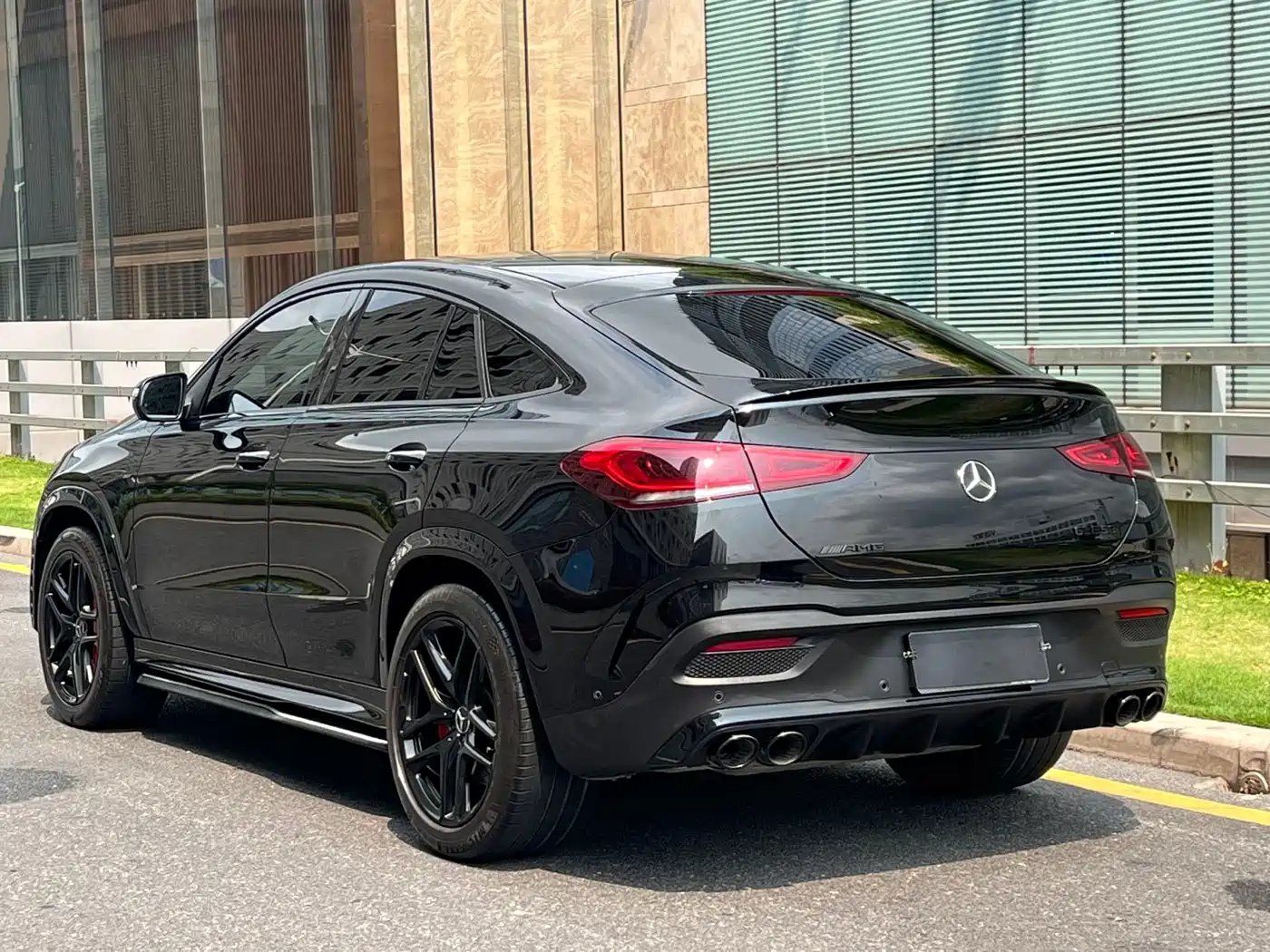 Mercedes-Benz GLE Coupe AMG 2020 AMG GLE 53 4MATIC+ Coupe SUV фото 7
