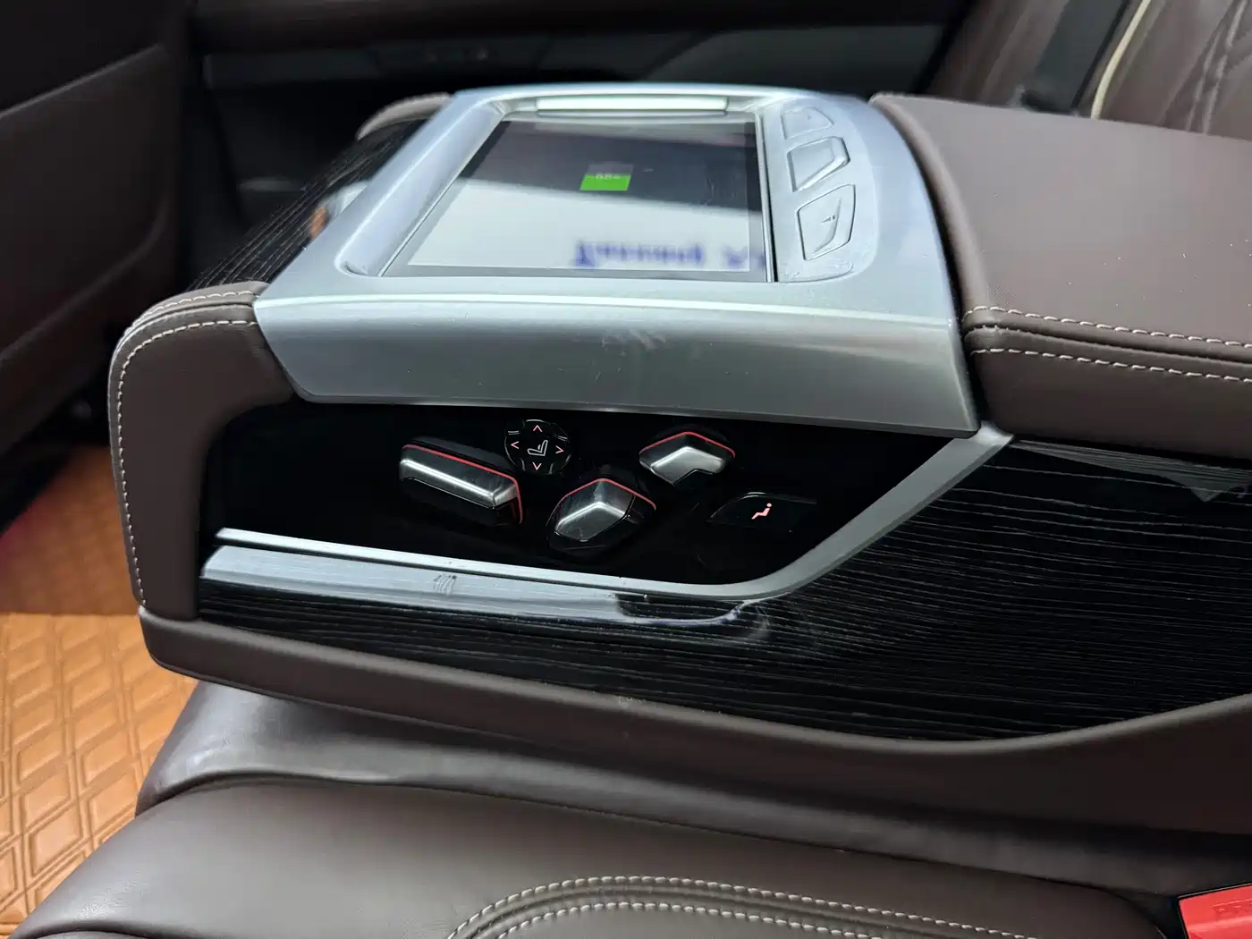BMW 7 Series 2021 Model 730Li M Sport Package фото 7