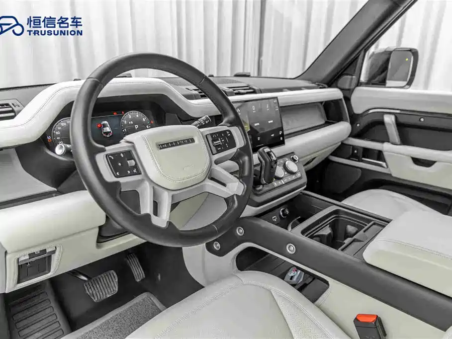 Land Rover Defender 2023 Facelift 110 3.0T P400 X-DYNAMIC HSE фото 12