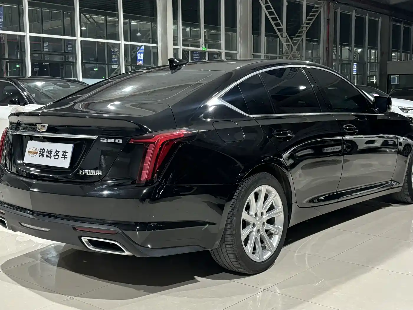CADILLAC CT5