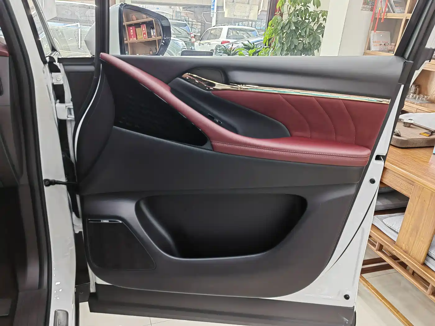 GAC Trumpchi Trumpchi M8 2023 Model Master Series 400T Flagship Edition фото 21