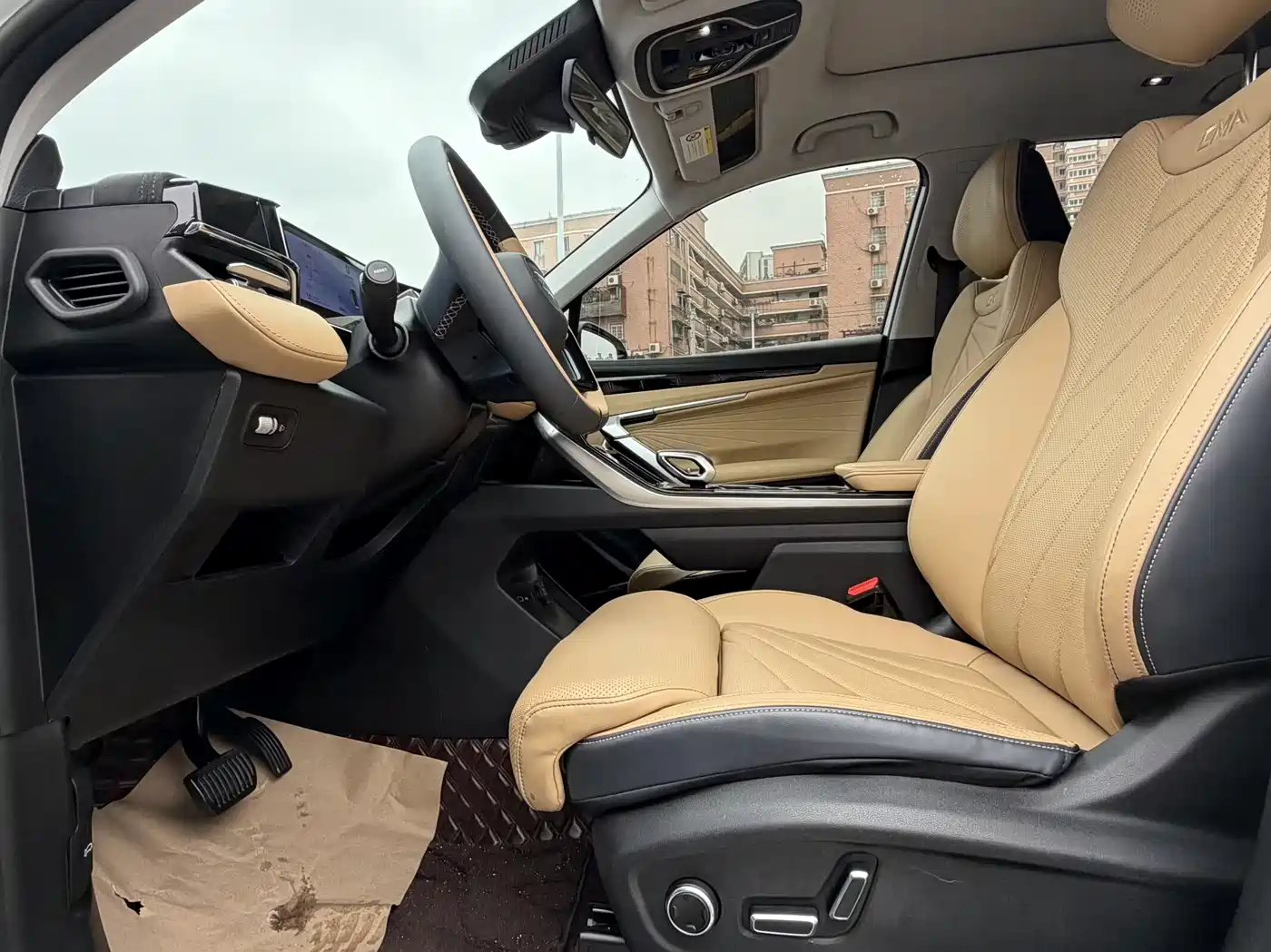 GEELY AUTOMOBILE BOYUE L