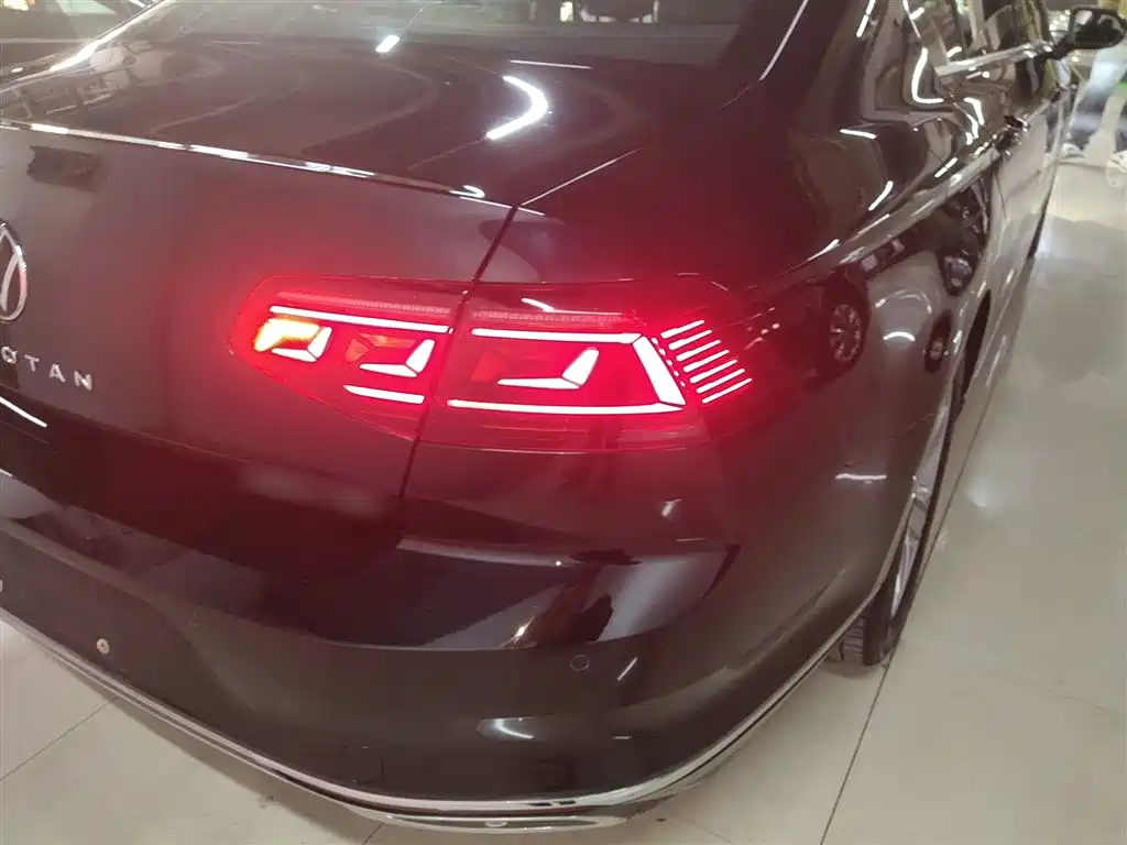 Volkswagen Magotan 2025 Popular Edition 280TSI DSG Comfort фото 24