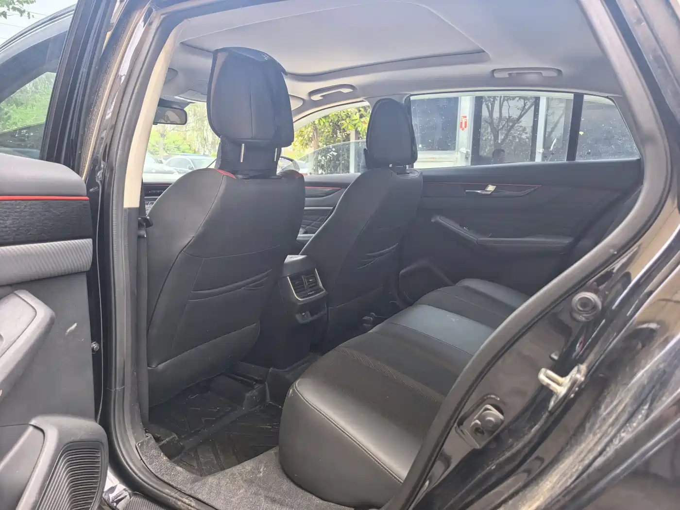 DONGFENG YI HYUN MAX