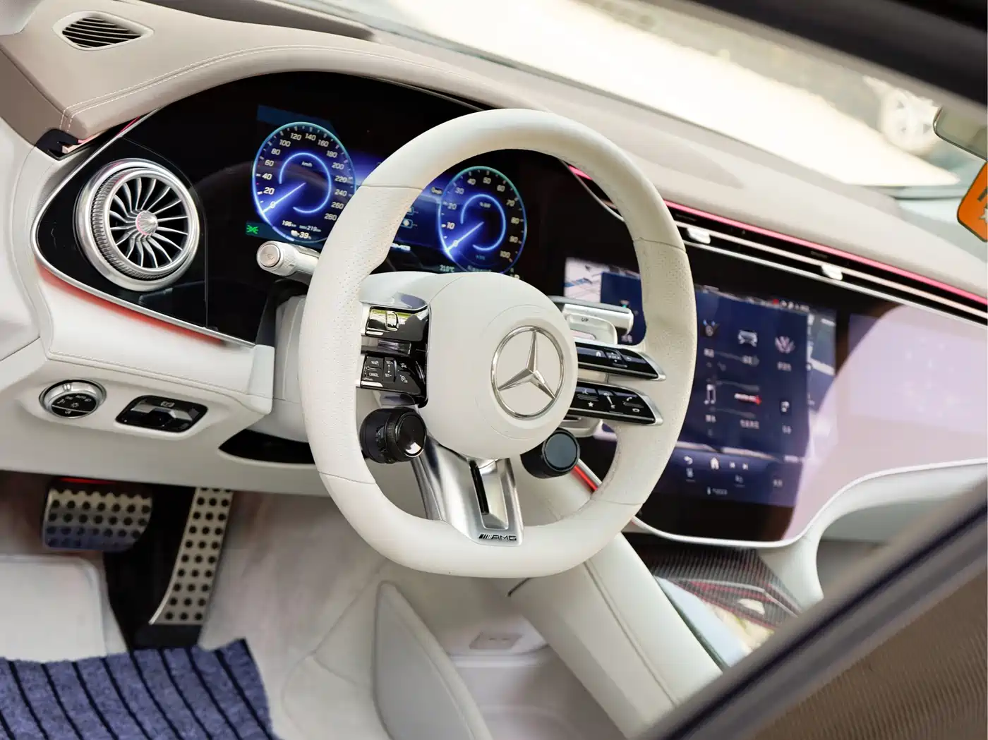 Mercedes-Benz EQS AMG 2022 AMG EQS 53 4MATIC+ фото 10