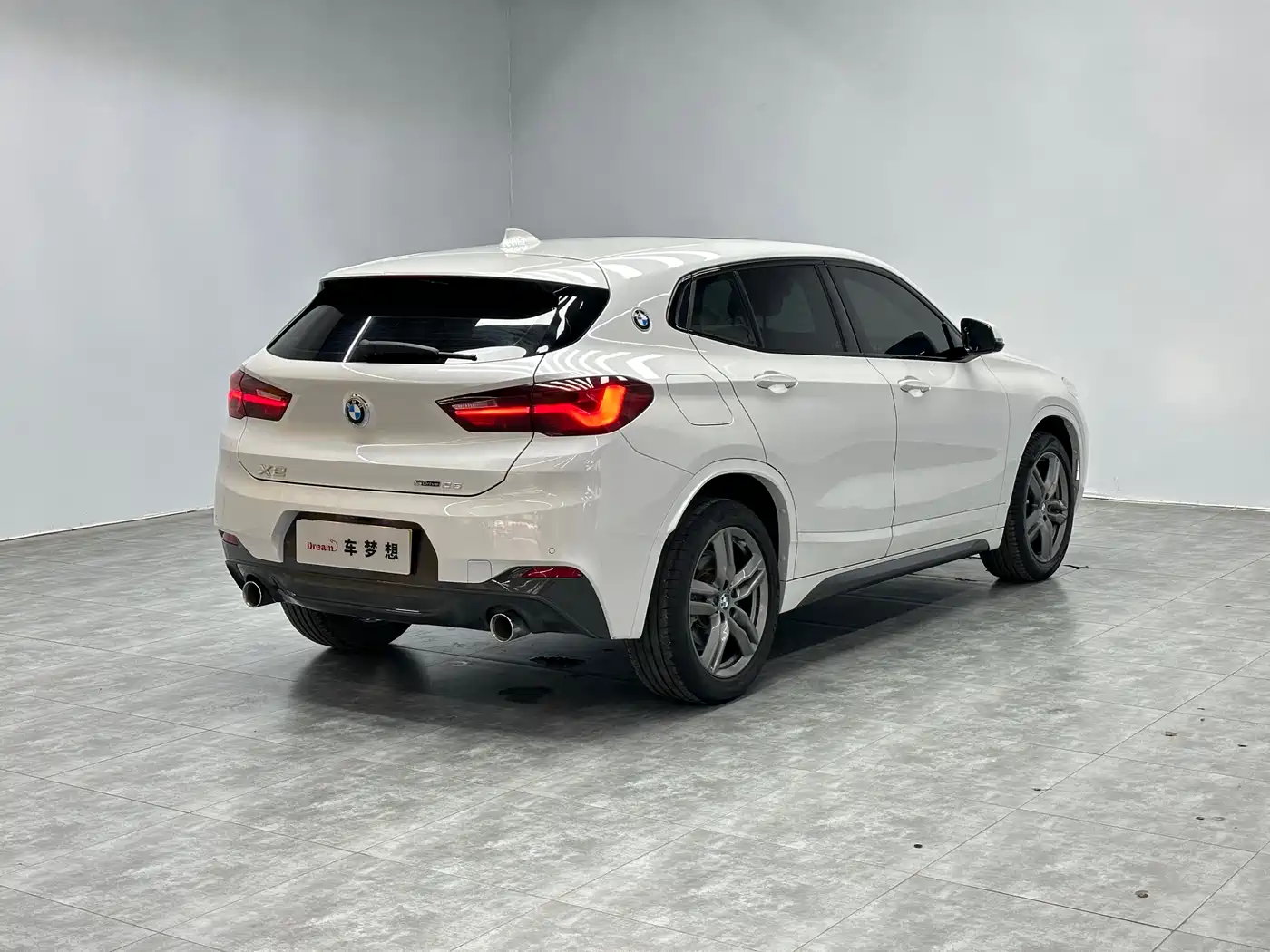 BMW X2
