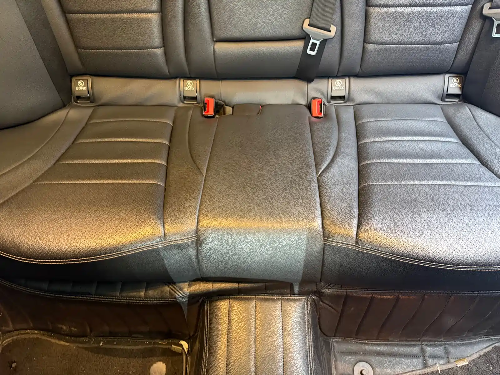 Фото 10 - Mercedes-Benz C-Class