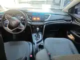 Фото 10 - Buick Excelle