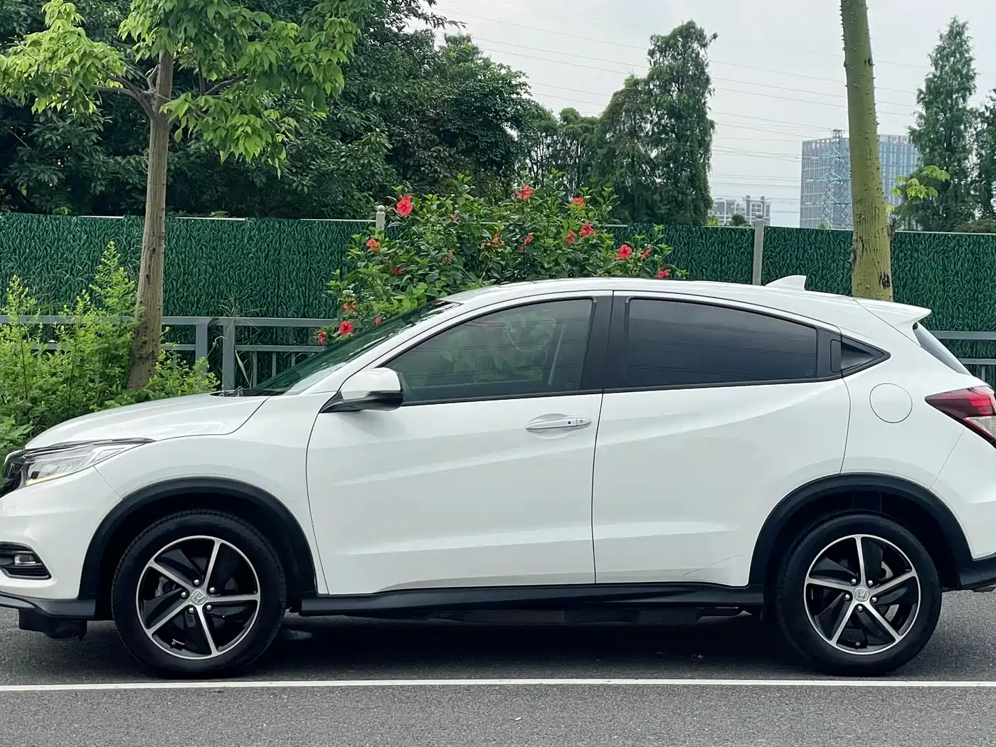Фото 6 - Honda Vezel
