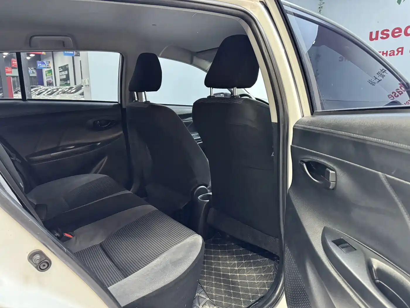 Toyota Vios FS 2021 1.5L CVT Fengchi Edition фото 8