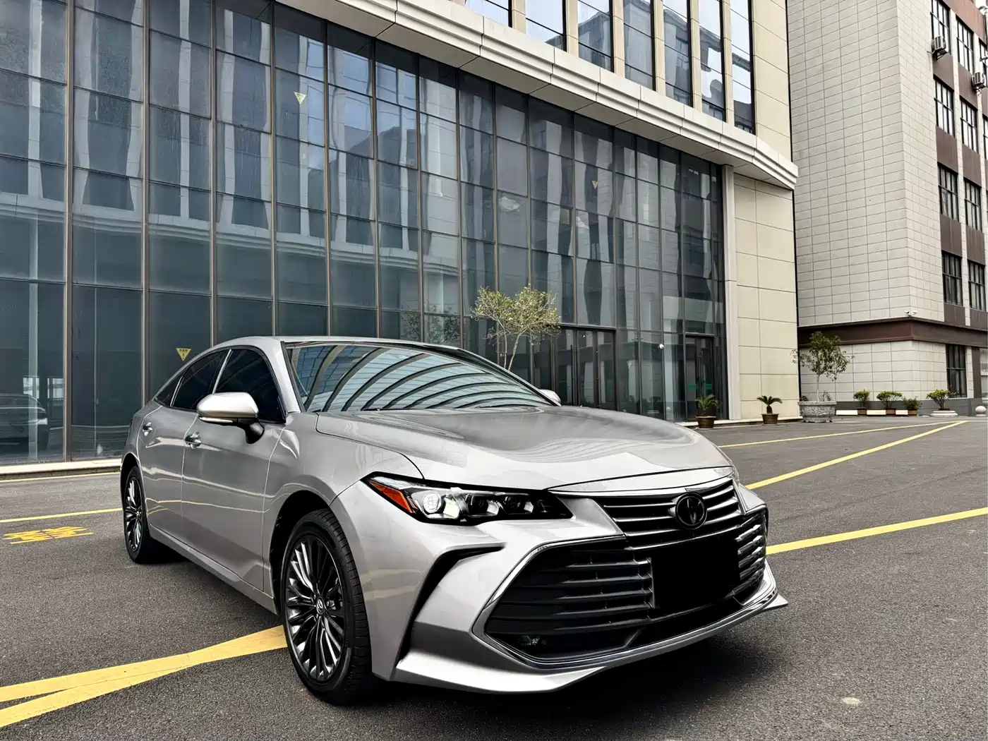 Toyota Avalon 2019 2.0L XLE Premium Edition (China VI) фото 4