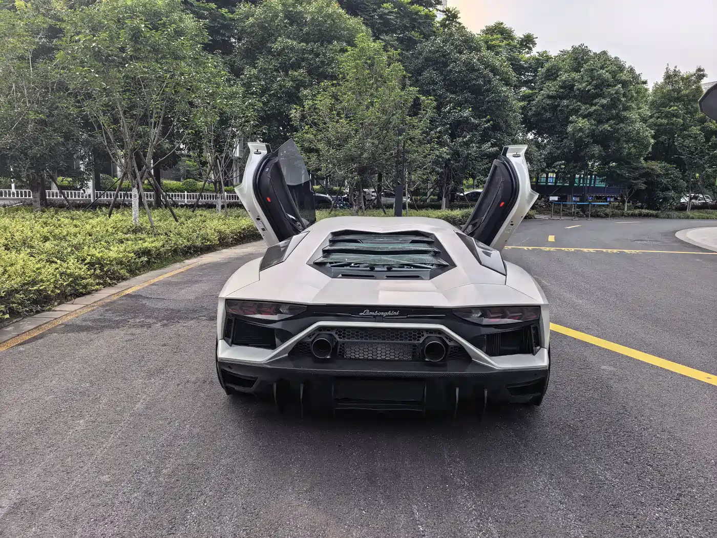 Lamborghini Aventador 2013 2011 LP 700-4