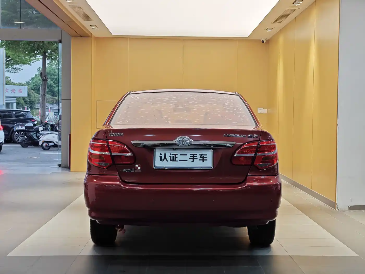 Toyota Corolla 2013 1.6L Automatic Excellence Edition фото 27