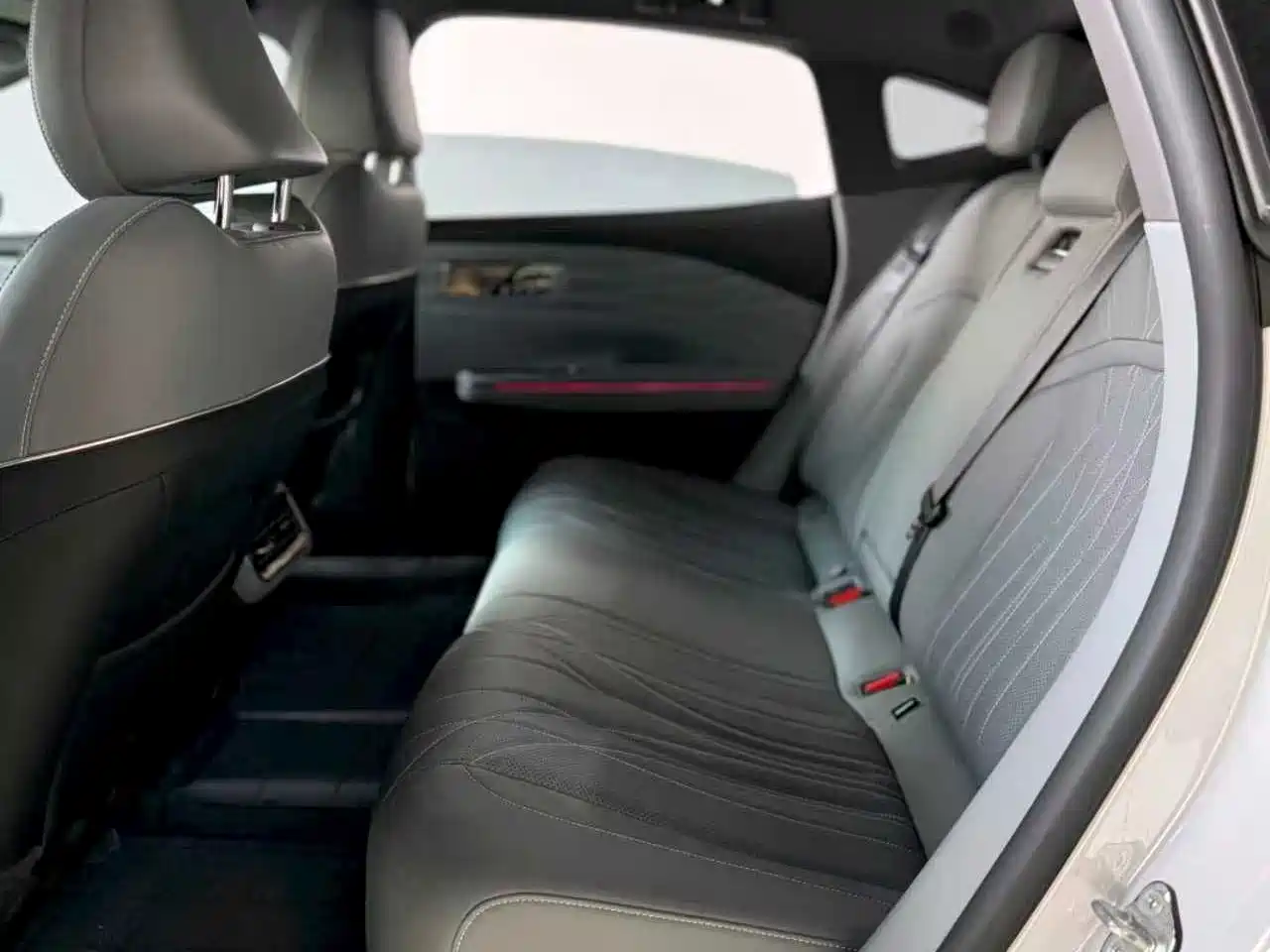 GEELY GALAXY GALAXY E8