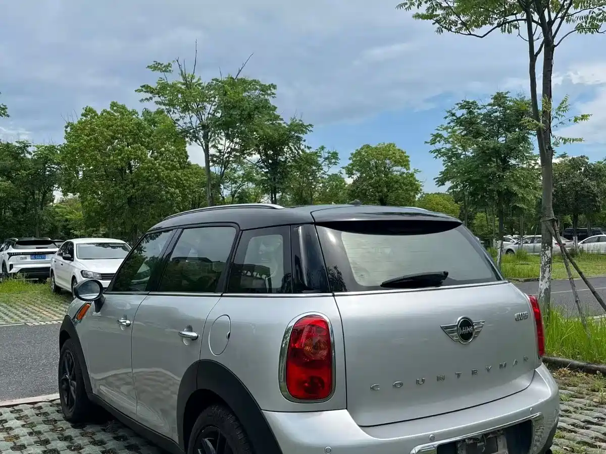 MINI COUNTRYMAN 2014 2014 1.6L COOPER Fun