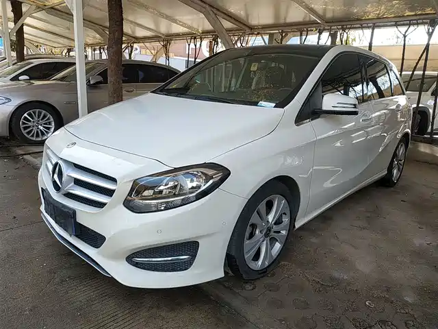 MERCEDES-BENZ CLASS B 2019