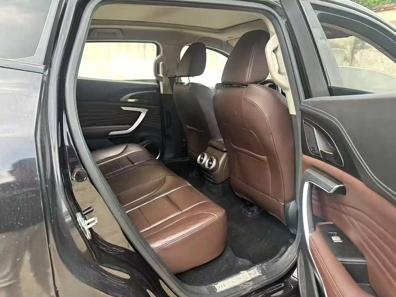 WEI PAI WEI BRAND VV7