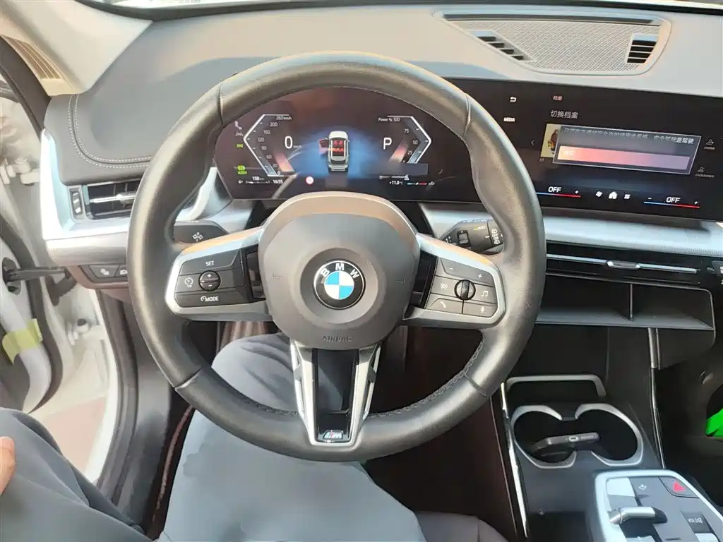 BMW X1 2023 sDrive25Li M Sport Package фото 7