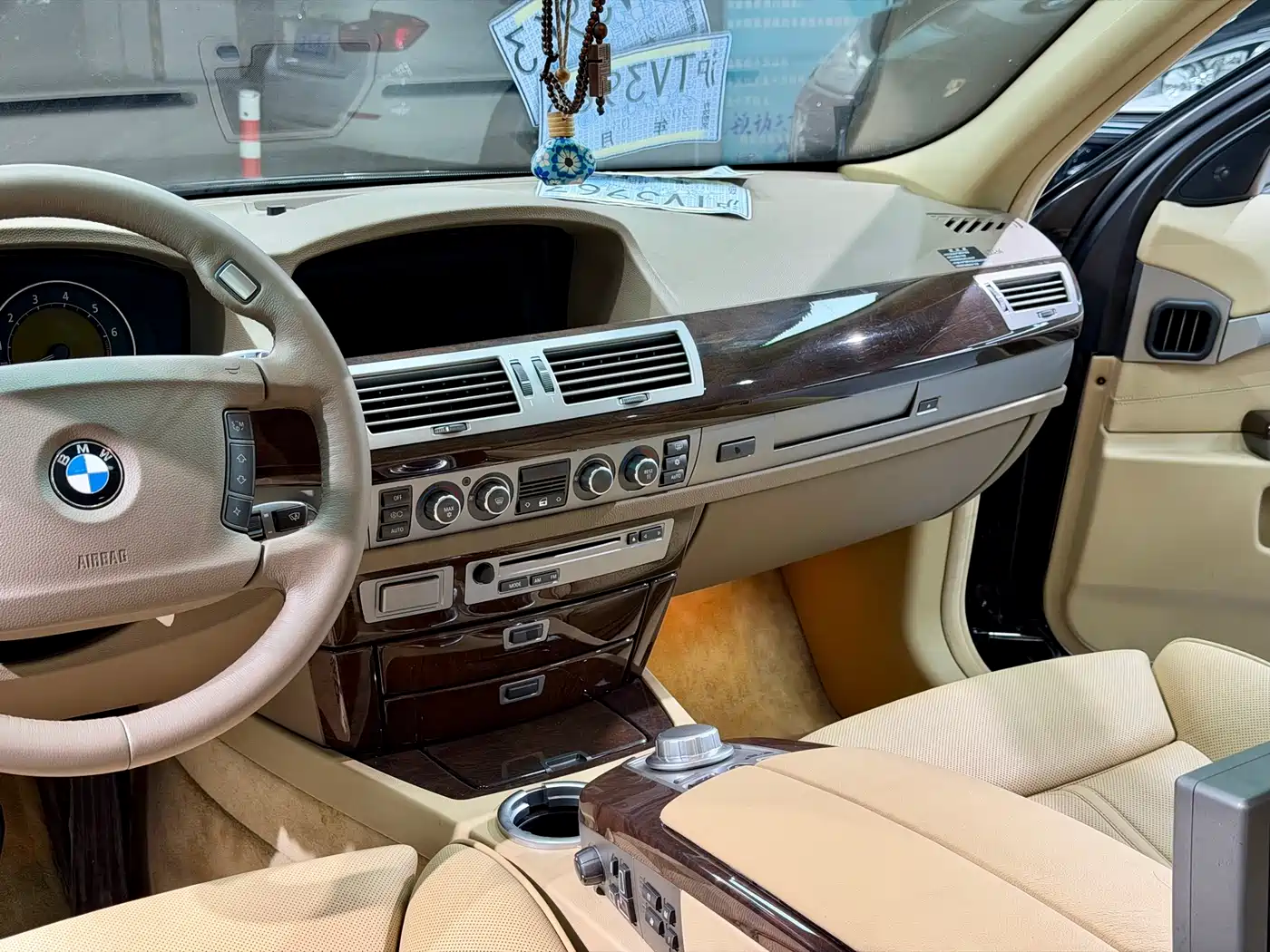 BMW 7 Series 2005 Model 750Li фото 13