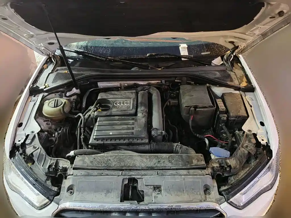 Photo 3 - Audi A3