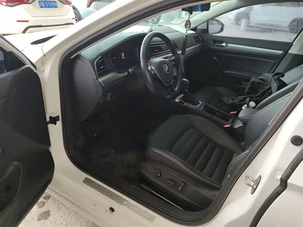 Volkswagen Lamando 2021 Facelift 280TSI DSG Comfort Edition фото 16