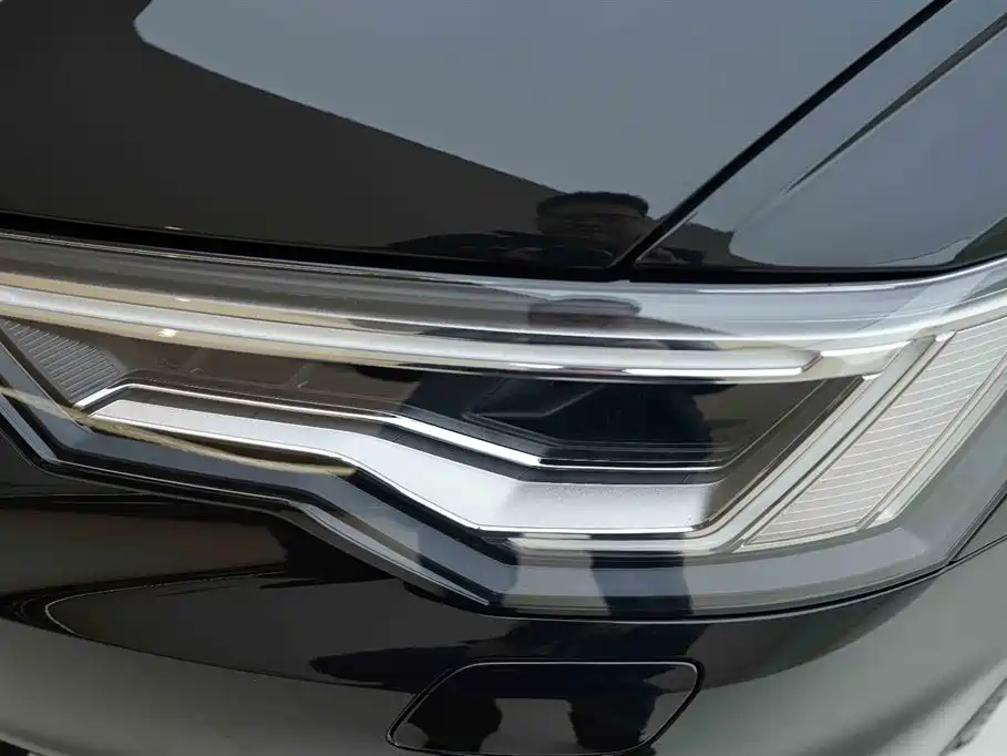 Audi A6L 2025 Model Year Facelift 45 TFSI quattro Premium Sport фото 14