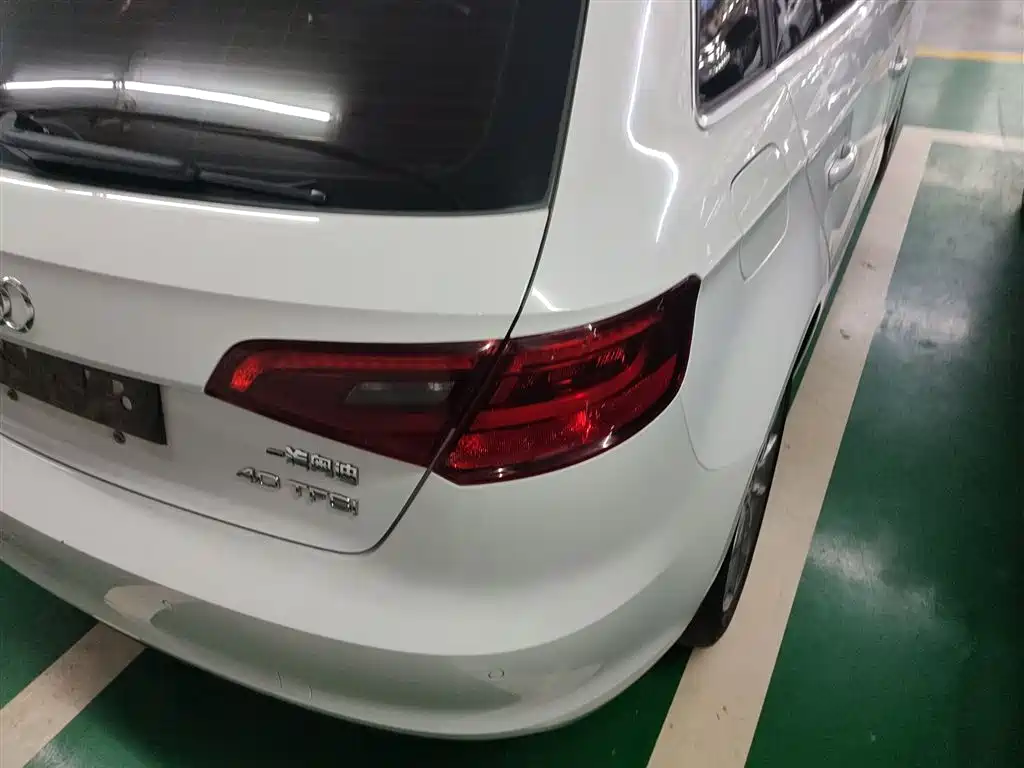 Audi A3 2016 Sportback 40 TFSI Style фото 24