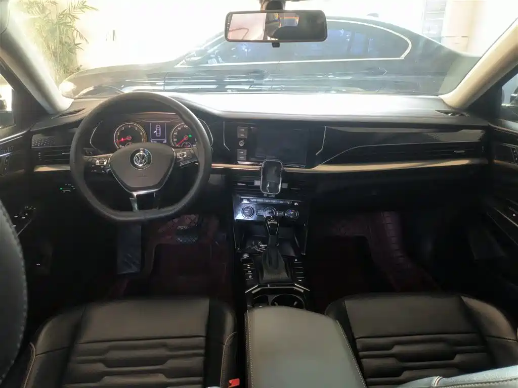 Volkswagen Passat 2019 330TSI Elite Version China VI фото 12