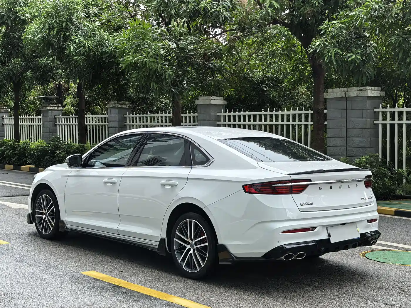 GEELY AUTOMOBILE XINGRUI