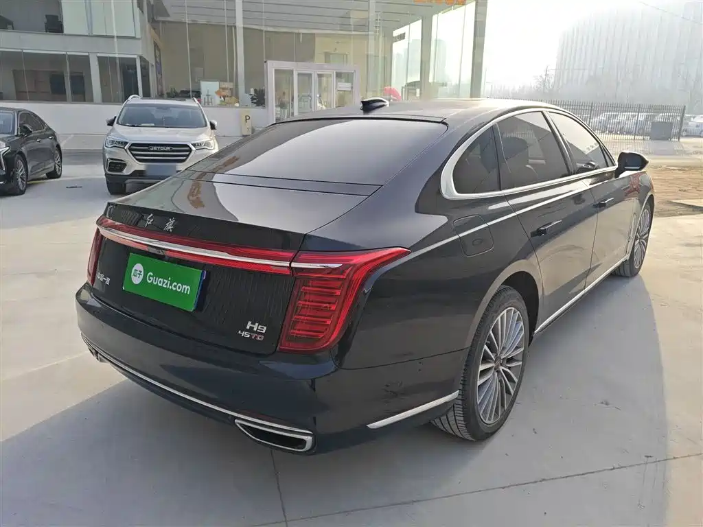 Hongqi H9 2023 Model 2.0T Smart Connect Flagship Edition фото 7
