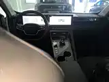 Photo 10 - Roewe D5X DMH