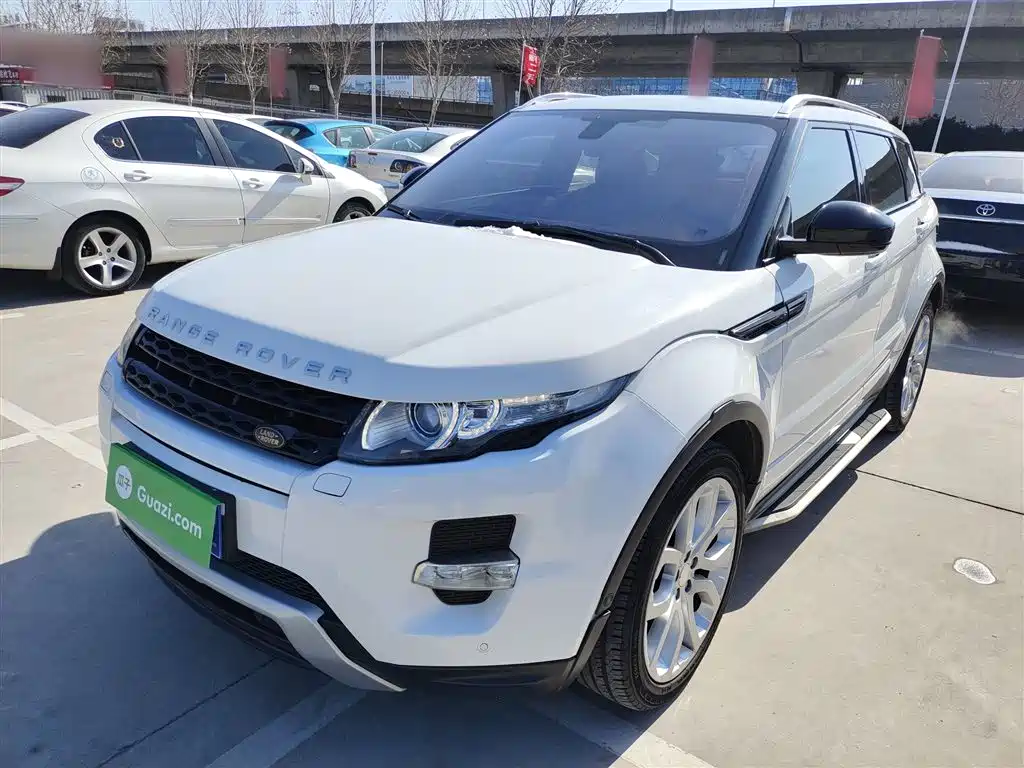 Land Rover Range Rover Evoque (Import) 2015 2.0T 5-door Dynamic Edition фото 2