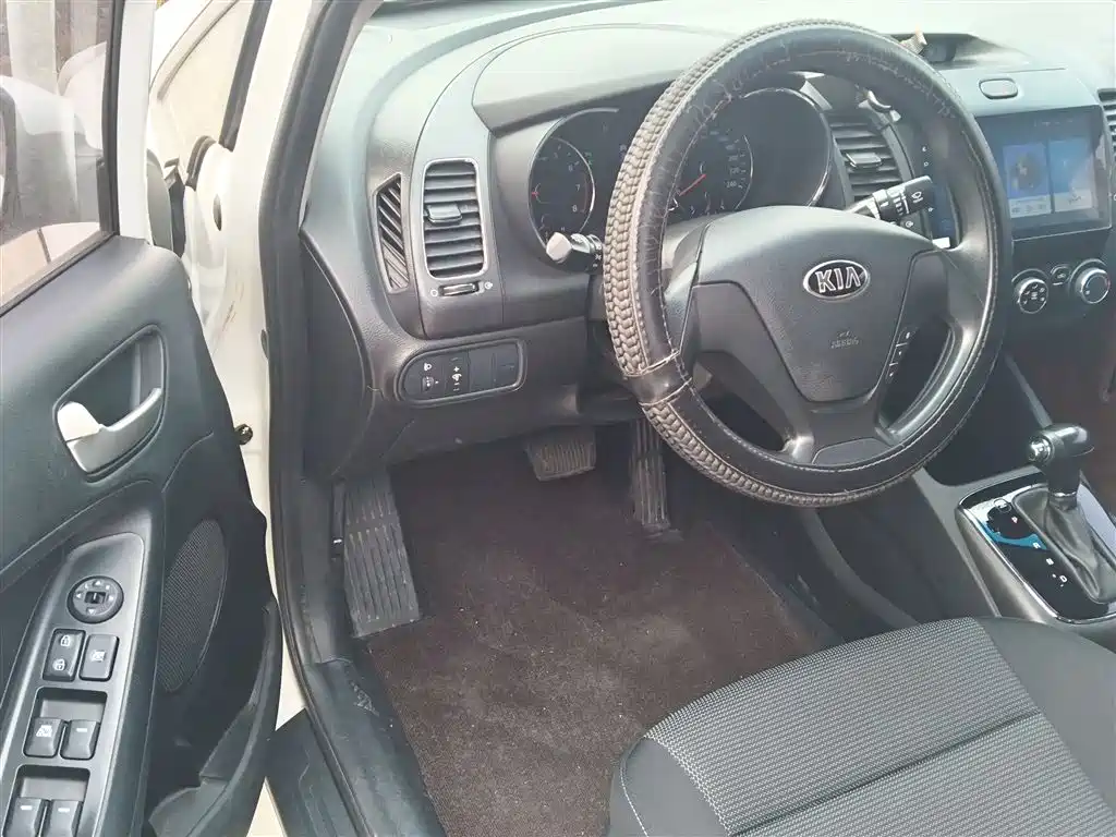 Kia K3 2016 1.6L Automatic GL фото 16