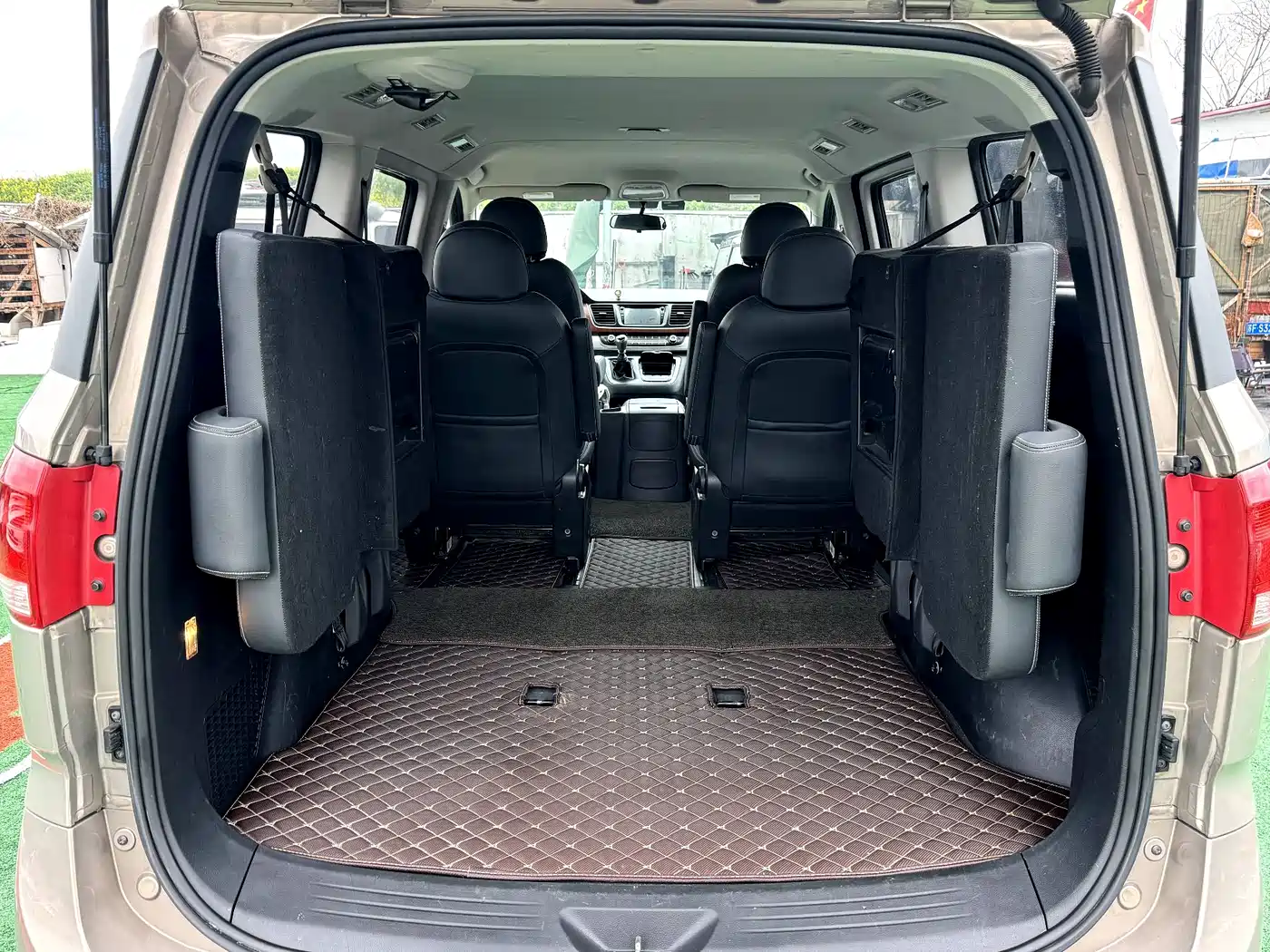 SAIC Maxus Maxus G10 2016 2.0T Manual Elite фото 14