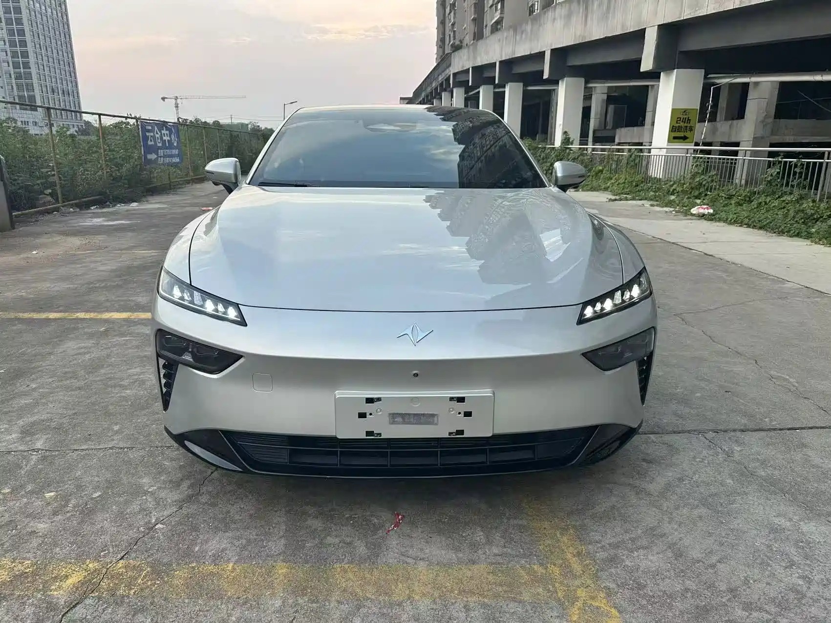 Фото 2 - Dongfeng Yipai eπ007