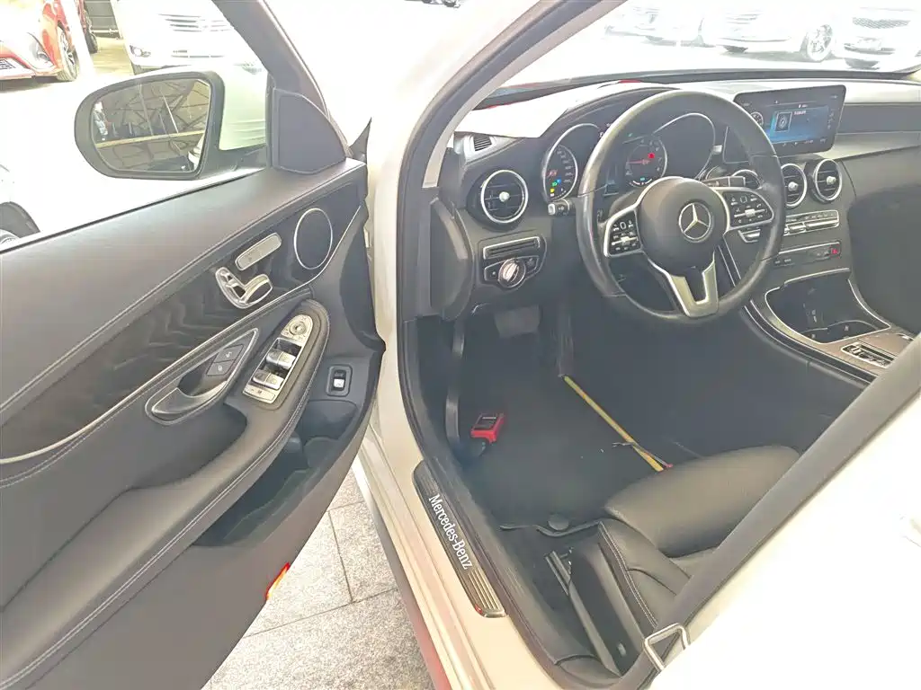 Mercedes-Benz C-Class 2019 C 260 L Sport фото 13