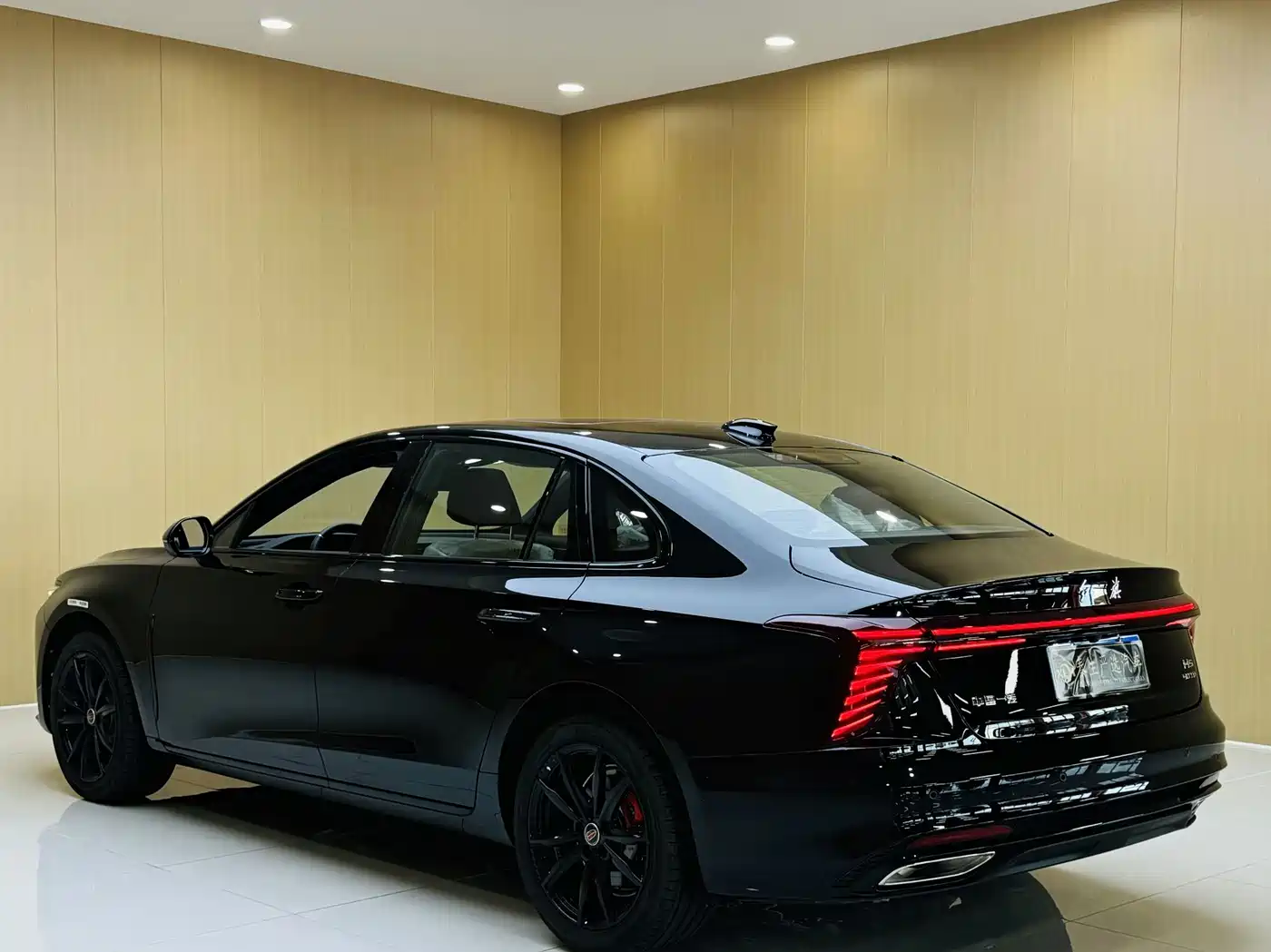 Hongqi H5 2026 2025 2.0T Automatic Mystic Shadow