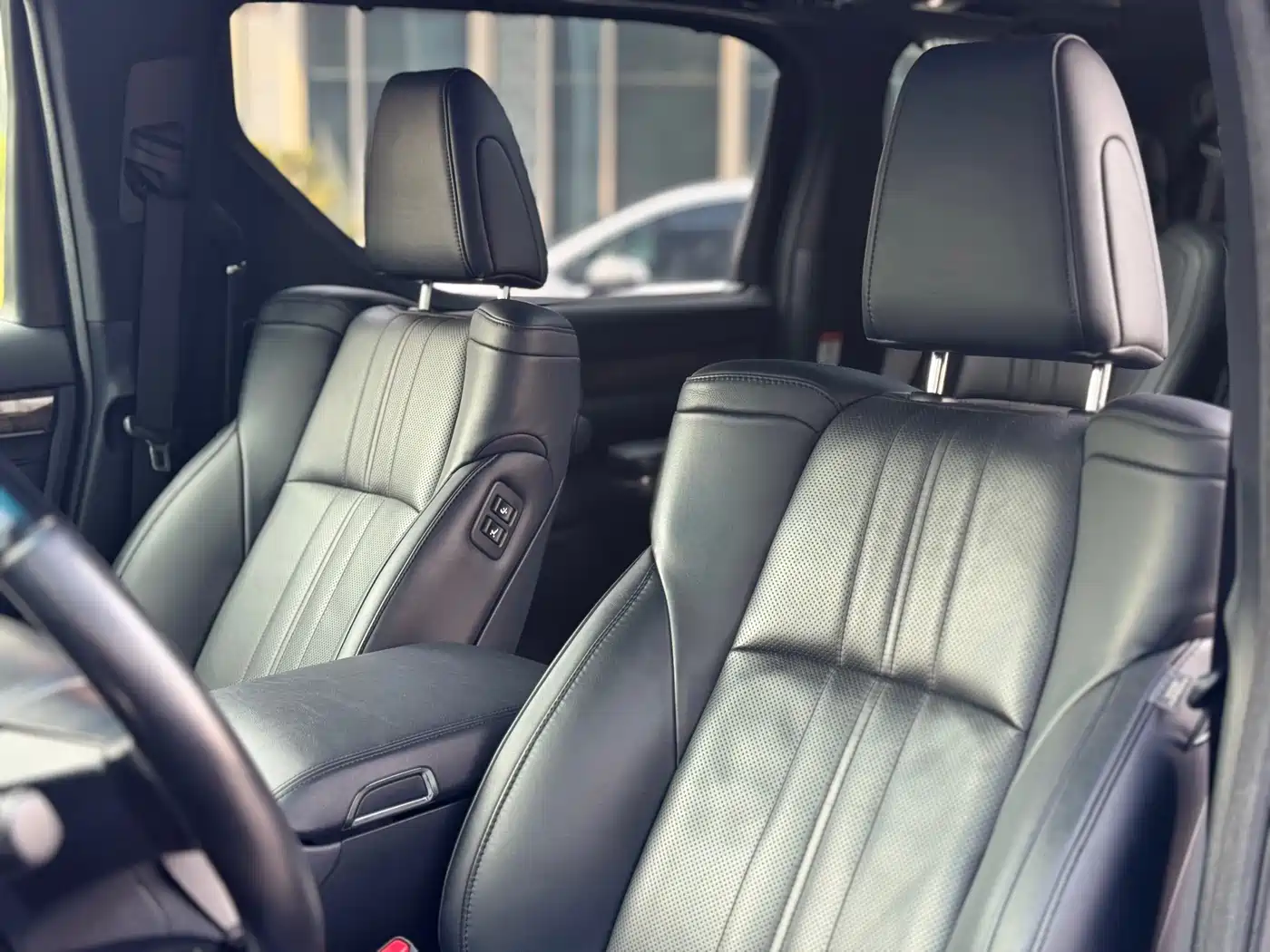 Toyota Alphard 2018 Facelift 3.5L Premium Edition фото 25