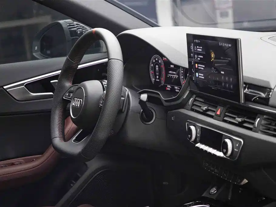 Audi A4L 2025 2 Million Celebration Edition 40 TFSI Luxury Dynamic B&O Starlight Night Edition фото 18