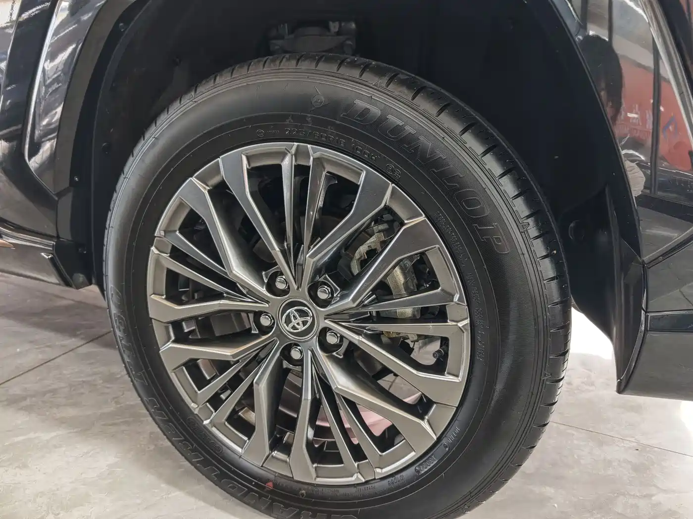 Toyota Wildlander 2024 2.0L CVT 2WD Luxury PLUS Edition фото 16