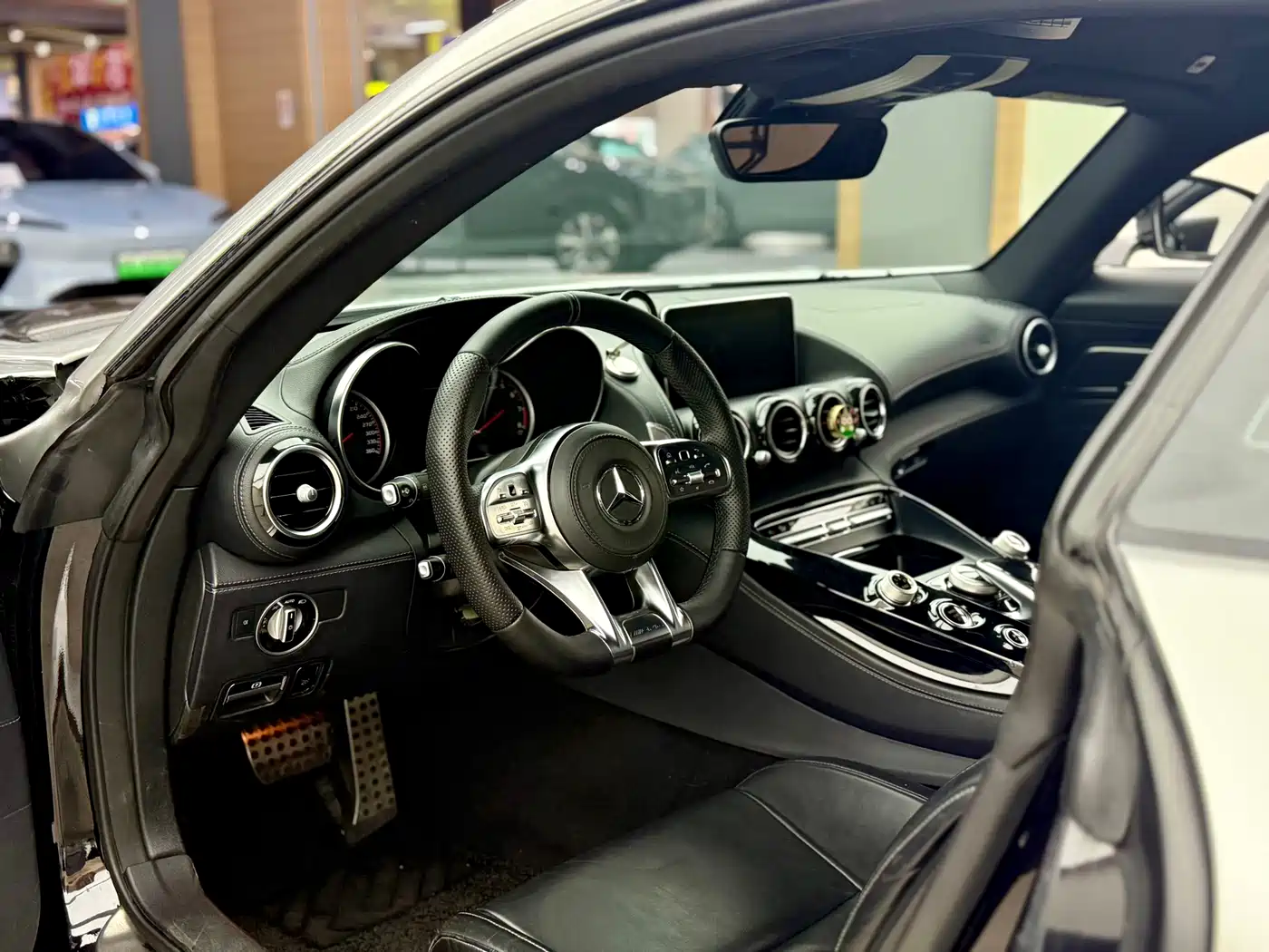 Mercedes-Benz AMG GT 2015 AMG GT S фото 12