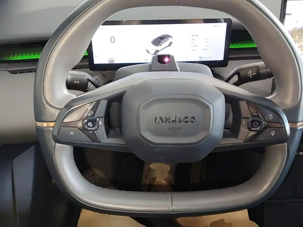 Lynk & Co Z20 2024 2025 530km RWD Max Sun Chaser Edition