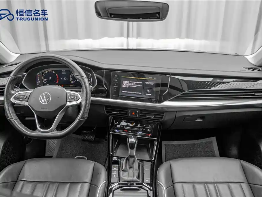 Volkswagen Passat 2022 330TSI Starlight Elite Edition фото 13