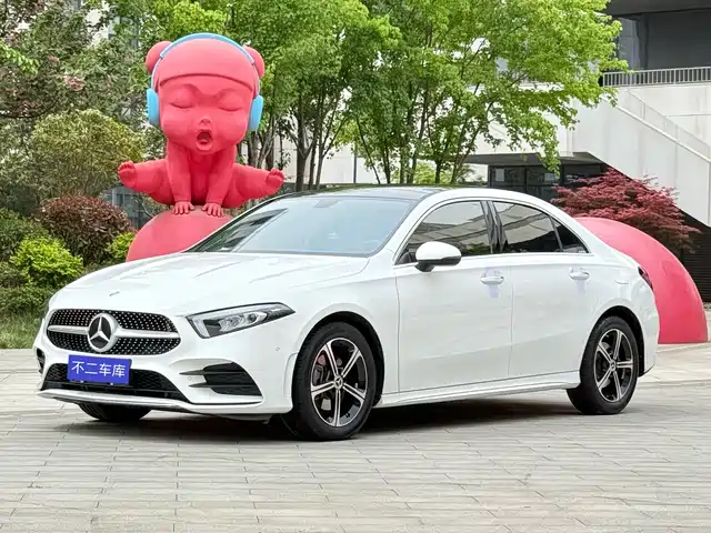 MERCEDES-BENZ A CLASS