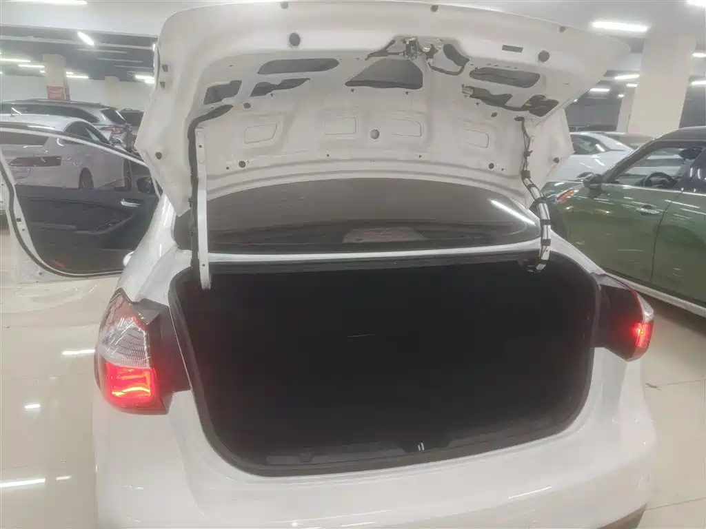Kia K3 2016 1.6L Automatic GL фото 18
