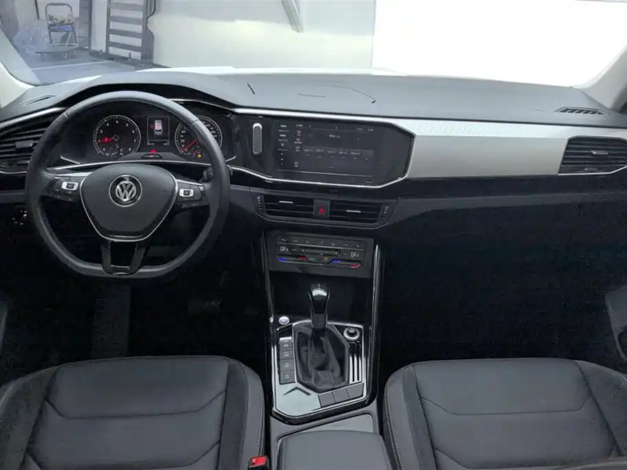 Volkswagen Tayron 2020 330TSI 2WD Luxury Smart Edition фото 12