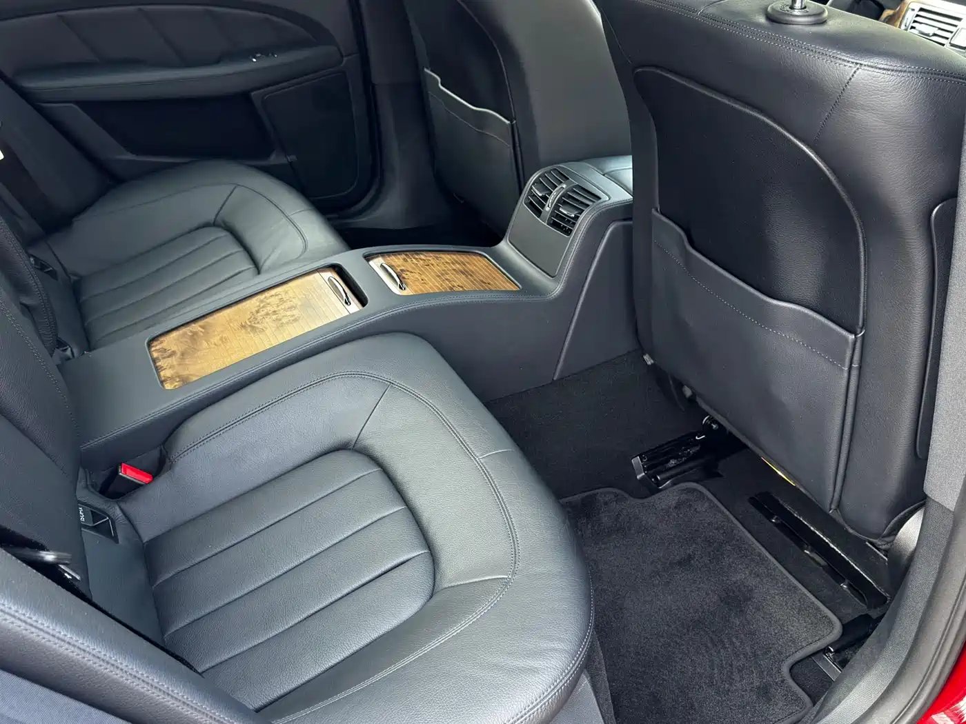 Mercedes-Benz CLS 2012 CLS 300 CGI фото 15