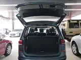 Photo 19 - Volkswagen Touran